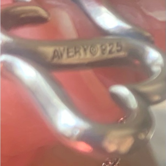 James Avery Silver Heart Pendant Necklace - Picture 6 of 6